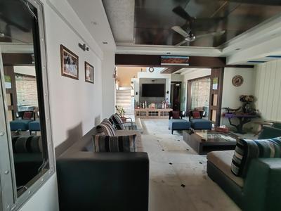 Balcony Image of 3500 Sq.ft 5 BHK Apartment / Flat for sale in Ambuja Udita, Santoshpur Kolkata for Rs. 31000000