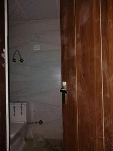 Common Bathroom Image of 2400 Sq.ft 3 BHK Apartment / Flat for sale in Urban Vista, Noida Extension Greater Noida for Rs. 7999000