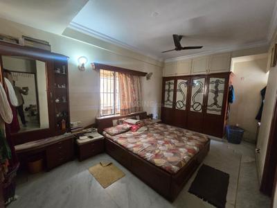 Bedroom Image of 2400 Sq.ft 4 BHK Apartment / Flat for rent in Sanjaynagar Bengaluru for Rs. 99000