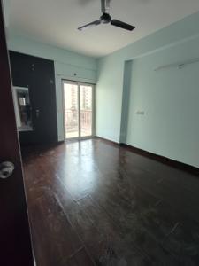 Bedroom Image of 1435 Sq.ft 3 BHK Apartment / Flat for sale in Mahagun Moderne, Sector 78 Noida for Rs. 21000000