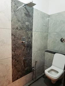 Bathroom Image of 1200 Sq.ft 2 BHK Apartment / Flat for rent in Shahu Nagar Belagavi for Rs. 25000