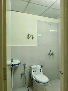 Bedroom One Image of 1100 Sq.ft 3 BHK Apartment / Flat for rent in Pyramid Infinity, Sector 70 Gurgaon for Rs. 20000