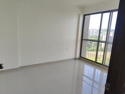 Bedroom Image of 900 Sq.ft 2 BHK Apartment / Flat for rent in Enerrgia Skyi Manas Lake, Bhukum Pune for Rs. 18500