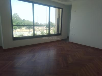 Bedroom Image of 1992 Sq.ft 3 BHK Apartment / Flat for sale in Shalimar Whispering Woods, Gomti Nagar Lucknow for Rs. 23000000