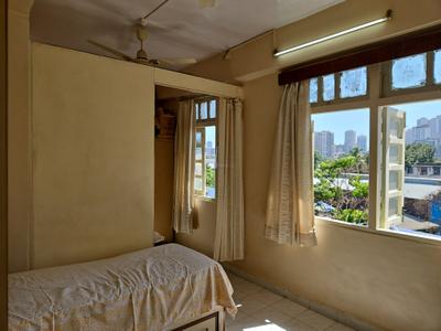 Bedroom Image of 750 Sq.ft 2 BHK Apartment / Flat for sale in Mazgaon Mumbai for Rs. 11500000