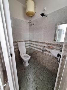 Bathroom Image of 500 Sq.ft 1 BHK Builder Floor for rent in Akshayanagar Bengaluru for Rs. 20000