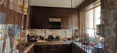 Bathroom Image of 1200 Sq.ft 2.5 BHK Apartment / Flat for rent in Umang Summer Palms, Sector 86 Faridabad for Rs. 30000