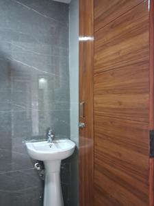 Bedroom One Image of 1050 Sq.ft 2 BHK Apartment / Flat for sale in Sector 73 Noida for Rs. 3600000
