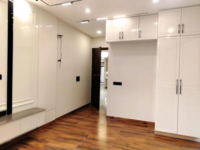 Bedroom Image of 2400 Sq.ft 3 BHK Builder Floor for sale in Sunder Homes Luxury Floors South City 1, Sector 41 Gurgaon for Rs. 28000000