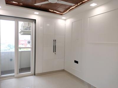 Bedroom Image of 1700 Sq.ft 3 BHK Apartment / Flat for sale in CGHS Palm Court Apartment, Sector 19 Dwarka New Delhi for Rs. 31000000