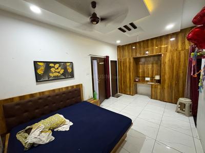 Bedroom Image of 1300 Sq.ft 3 BHK Independent House for rent in Bhawrasla Indore for Rs. 18000