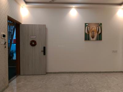 Living Room Image of 757 Sq.ft 2 BHK Apartment / Flat for sale in Shraddha Paradise, Borivali West Mumbai for Rs. 19900000