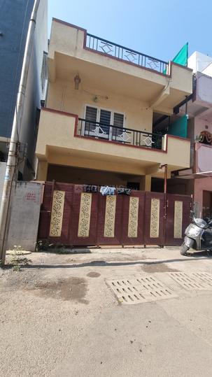 House on sale Main Image 1