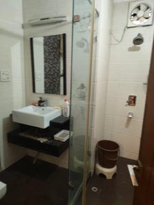 Image of 1500 Sq.ft 3 BHK Apartment / Flat for sale in DDA Flats Sarita Vihar, Sarita Vihar, New Delhi for Rs. 24900000