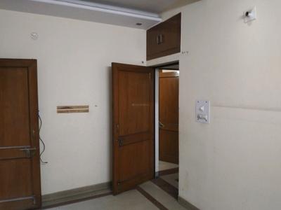 Bedroom Image of 1100 Sq.ft 2 BHK Apartment / Flat for rent in Cooperative Archana Apartment by Cooperative Group Housing Society (CGHS), Paschim Vihar New Delhi for Rs. 30000