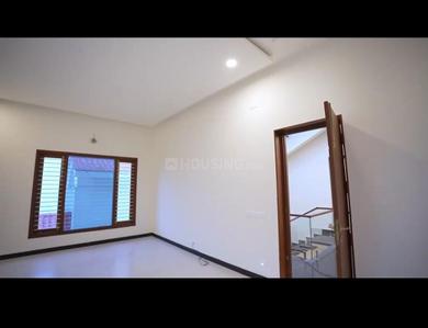 Hall Image of 4831 Sq.ft 3 BHK Villa for sale in Uthandi Chennai for Rs. 60000000