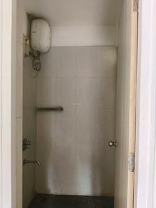 Common Bathroom Image of 580 Sq.ft 1 BHK Apartment / Flat for rent in Lodha Casa Rio Gold, Palava Phase 1 Thane for Rs. 12100