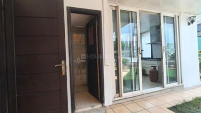Balcony Image of 500 Sq.ft 1 BHK Builder Floor for rent in Defence Colony New Delhi for Rs. 65000