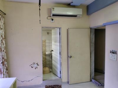Bedroom Image of 1485 Sq.ft 2 BHK Apartment / Flat for rent in Devam Apartment by Soham Group, Acher Ahmedabad for Rs. 25000