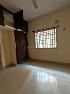 Bedroom Image of 1500 Sq.ft 3 BHK Independent House for rent in Kottivakkam Chennai for Rs. 45000