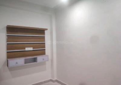 Bedroom Image of 950 Sq.ft 2 BHK Builder Floor for sale in Govindpuri New Delhi for Rs. 6000000