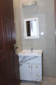 Image of 2000 Sq.ft 4 BHK Apartment / Flat for rent in Vasant Kunj, New Delhi for Rs. 145000