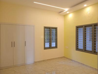 Bedroom Image of 2400 Sq.ft 4 BHK Independent House for sale in Panangad Kochi for Rs. 12000000