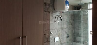 Bathroom Image of 2800 Sq.ft 4 BHK Builder Floor for rent in Vasant Kunj New Delhi for Rs. 90000