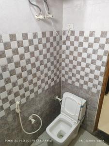 Bathroom Image of Cozy Stay Co-living Pg  in Sector 34, Noida