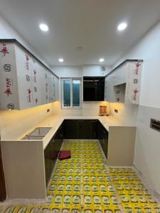 Kitchen Image of 1000 Sq.ft 3 BHK Builder Floor for sale in Pitampura New Delhi for Rs. 12000000