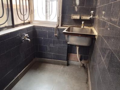 Bathroom Image of 5000 Sq.ft 8 BHK Independent House for rent in Bariatu Housing Colony Ranchi for Rs. 55000