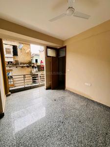 Bedroom Image of 750 Sq.ft 2 BHK Builder Floor for rent in Sultanpur New Delhi for Rs. 21000