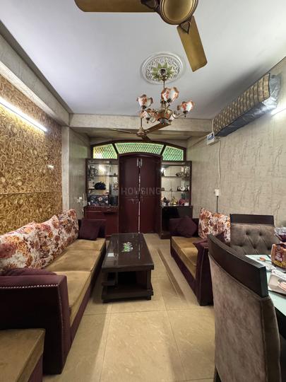 Phase 1, Vikaspuri Main Image 1