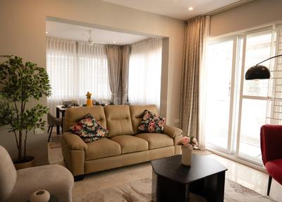 Hall Image of 1700 Sq.ft 3 BHK Apartment / Flat for rent in Richmond Town Bengaluru for Rs. 150000