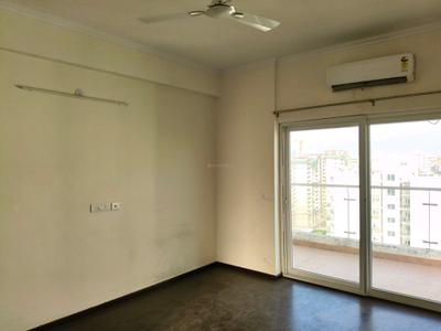Bedroom Image of 1280 Sq.ft 2.5 BHK Apartment / Flat for rent in Shree Vardhman Victoria, Sector 70 Gurgaon for Rs. 40200