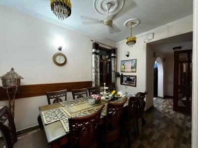Dining Area Image of 8000 Sq.ft 12 BHK Builder Floor for sale in Jamia Nagar New Delhi for Rs. 132500000