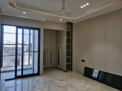 Bedroom Image of 3771 Sq.ft 4 BHK Builder Floor for sale in Janakpuri New Delhi for Rs. 105000000