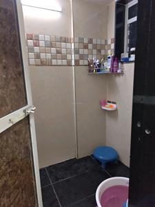 Common Bathroom One Image of 535 Sq.ft 1 BHK Apartment / Flat for sale in Dahisar East Mumbai for Rs. 11300000