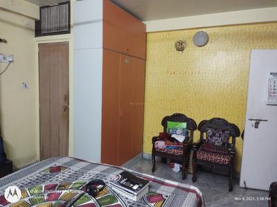 Bedroom Image of 1300 Sq.ft 3 BHK Builder Floor for sale in Santoshpur Kolkata for Rs. 7600000