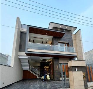 Image of 3000 Sq.ft 3.5 BHK Villa for sale in Shankar Nagar, Raipur for Rs. 11500000