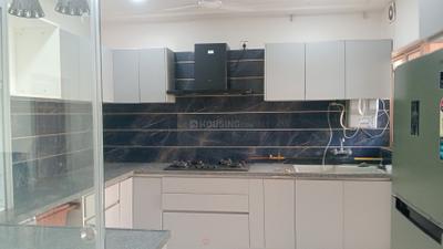 Kitchen Image of 3550 Sq.ft 4 BHK Apartment / Flat for rent in Adani Water Lily Ph 2 Towers C1 C2 C3 C4, Shantigram Ahmedabad for Rs. 130000
