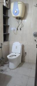 Image of 950 Sq.ft 2 BHK Apartment / Flat for rent in Manocha Apartment, Vikaspuri, New Delhi for Rs. 25000
