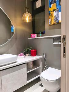 Common Bathroom Image of 3600 Sq.ft 4 BHK Builder Floor for sale in Greenwood City Floors, Sector 45 Gurgaon for Rs. 45500000