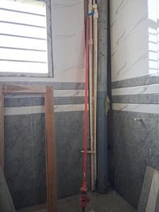 Common Bathroom Image of 350 Sq.ft 1 RK Apartment / Flat for rent in Sector 49 Noida for Rs. 10000