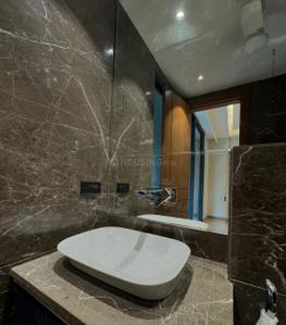 Bathroom Image of 2700 Sq.ft 4 BHK Builder Floor for sale in Panchsheel Park New Delhi for Rs. 110000000
