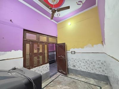 Bedroom Image of 580 Sq.ft 2 BHK Independent House for rent in Karawal Nagar New Delhi for Rs. 8000