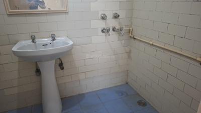 Image of 1400 Sq.ft 3 BHK Apartment / Flat for rent in Saransh Apartments, Patparganj, New Delhi for Rs. 46000