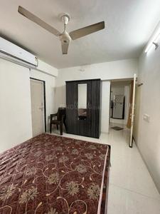 Bedroom Image of 1300 Sq.ft 2 BHK Apartment / Flat for rent in Konark Tower, Vastrapur Ahmedabad for Rs. 28000