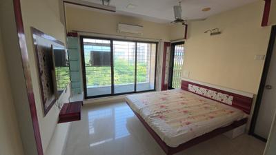 Bedroom Image of 1295 Sq.ft 3 BHK Apartment / Flat for rent in Radha Residency, Borivali East Mumbai for Rs. 75000