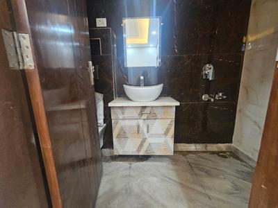 Image of 958 Sq.ft 2 BHK Builder Floor for sale in Patel Nagar, New Delhi for Rs. 16000000